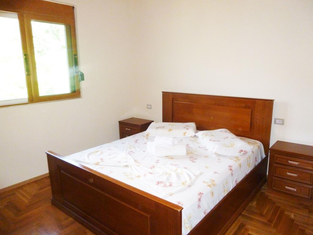 Vila Altini Borsh Exterior foto